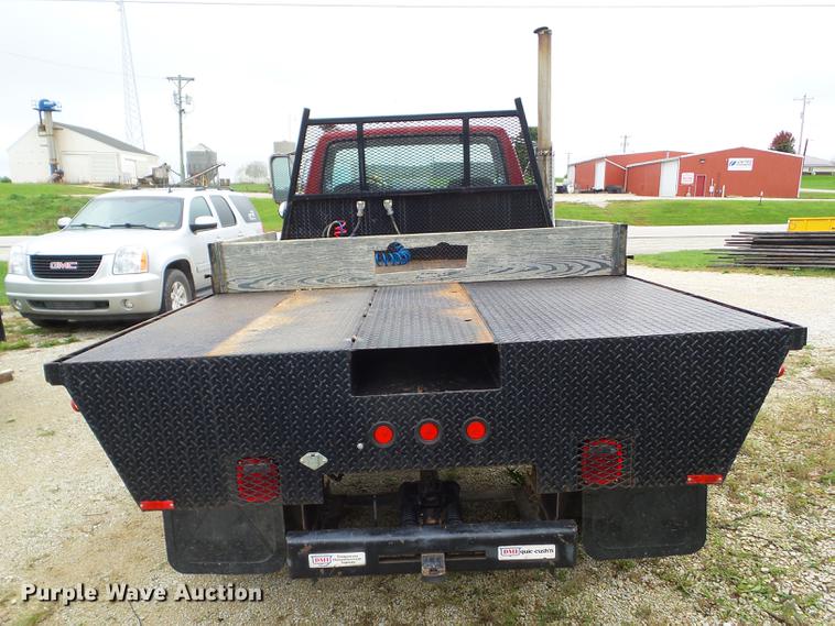 image for item DZ9452 1995 Ford F800 flatbed truck