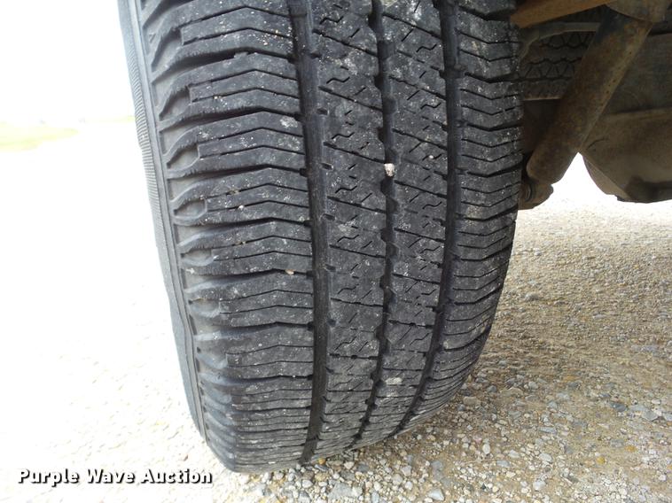 image for item DZ9453 2004 Ford Ranger SuperCab pickup truck