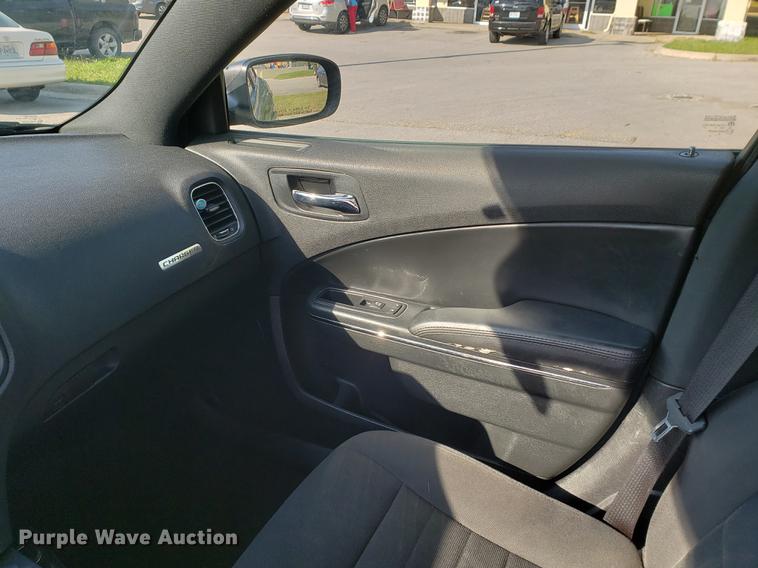 image for item EF9874 2014 Dodge Charger Police