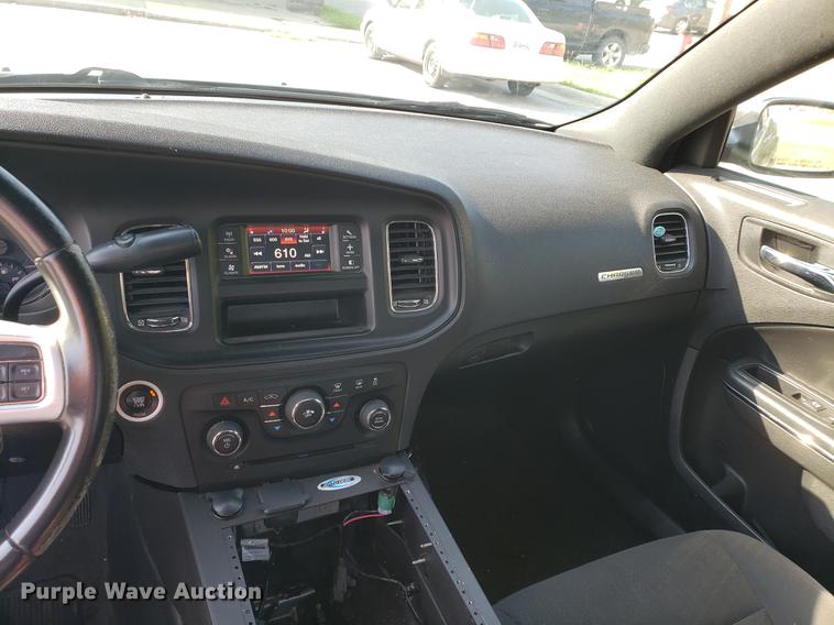image for item EF9874 2014 Dodge Charger Police