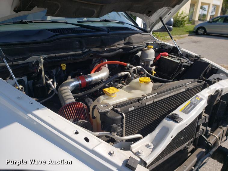 image for item EF9876 2006 Dodge Ram 1500 Quad Cab pickup truck