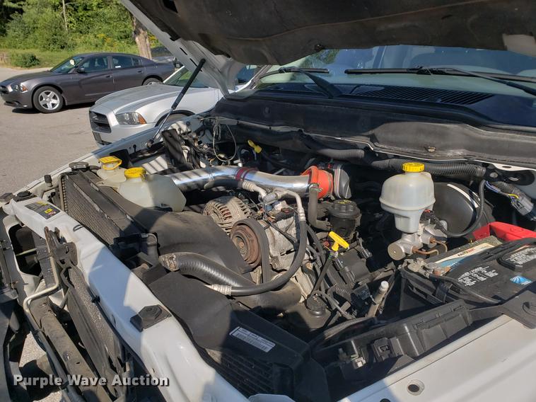 image for item EF9876 2006 Dodge Ram 1500 Quad Cab pickup truck