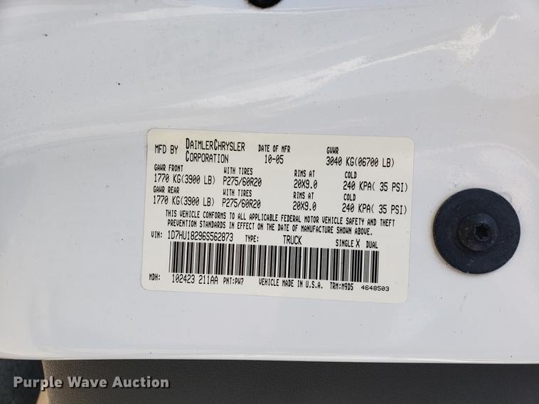 image for item EF9876 2006 Dodge Ram 1500 Quad Cab pickup truck