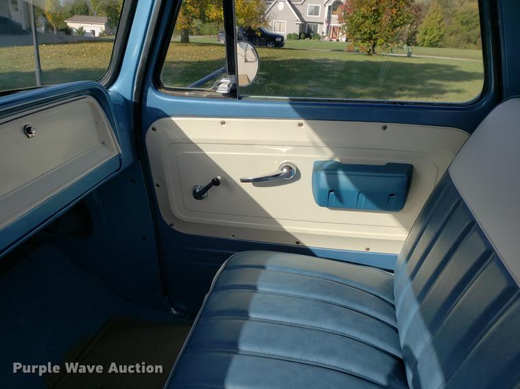 image for item EF9923 1966 Chevrolet C10 pickup truck
