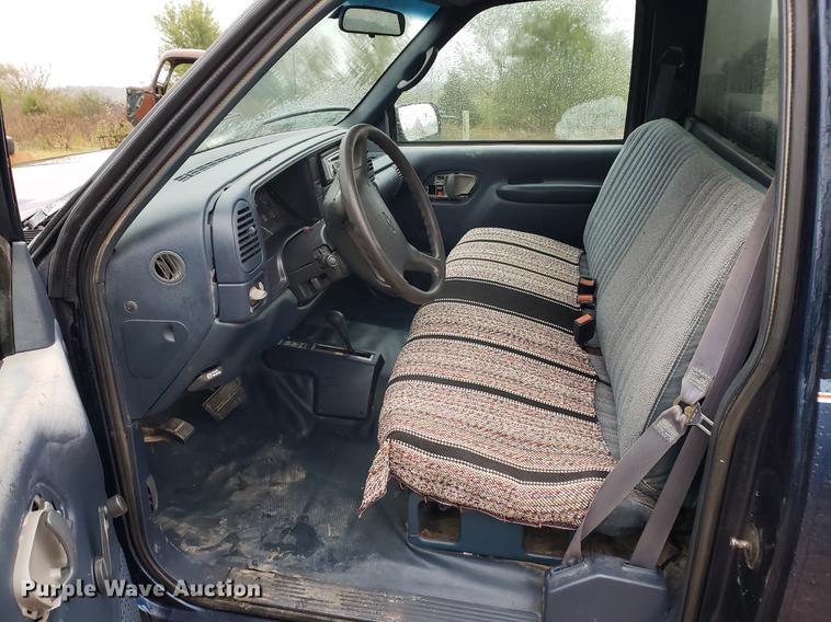 image for item EF9927 1995 Chevrolet 1500 pickup truck