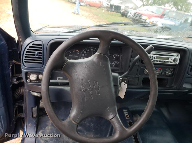 image for item EF9927 1995 Chevrolet 1500 pickup truck