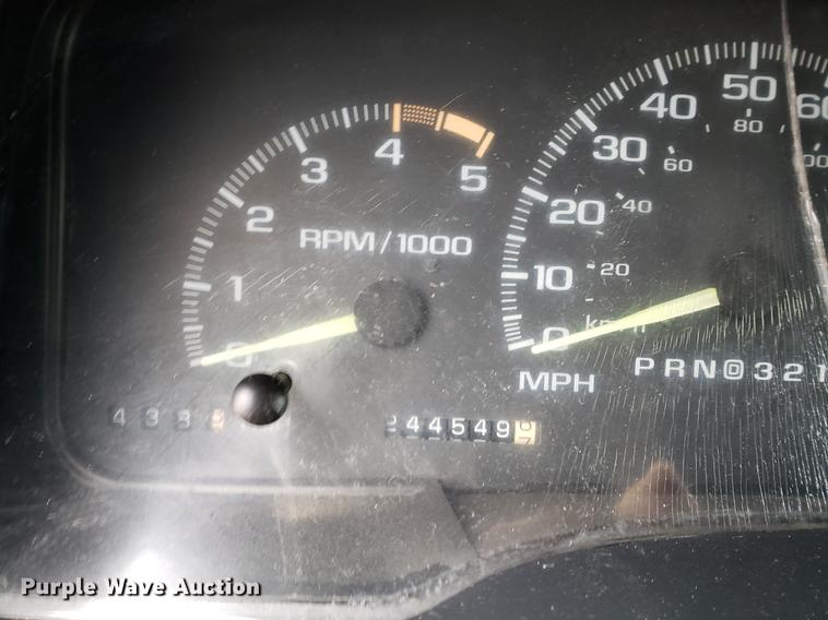 image for item EF9927 1995 Chevrolet 1500 pickup truck