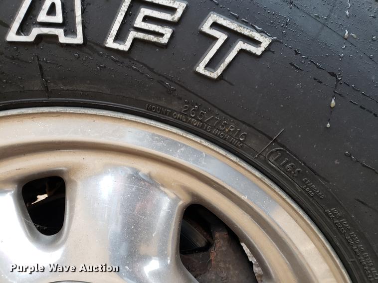 image for item EF9927 1995 Chevrolet 1500 pickup truck