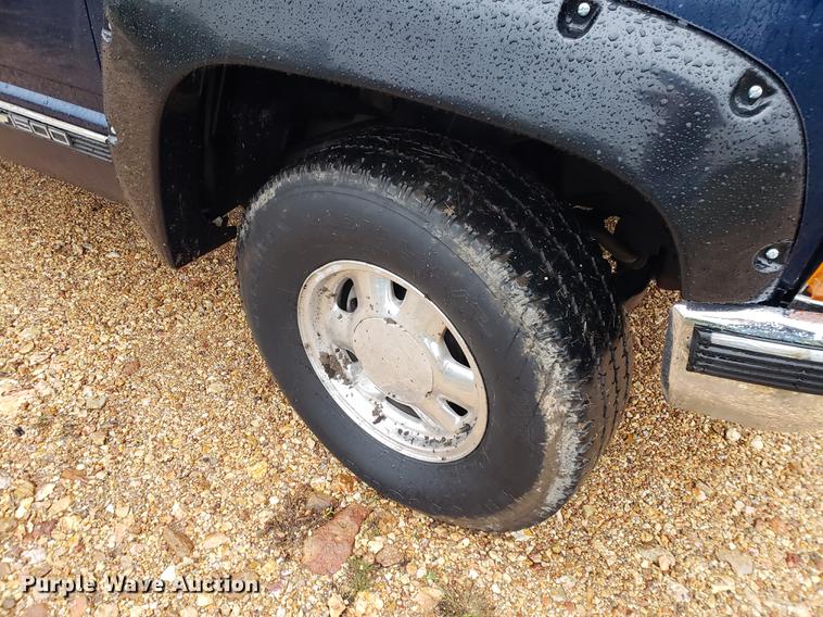 image for item EF9927 1995 Chevrolet 1500 pickup truck