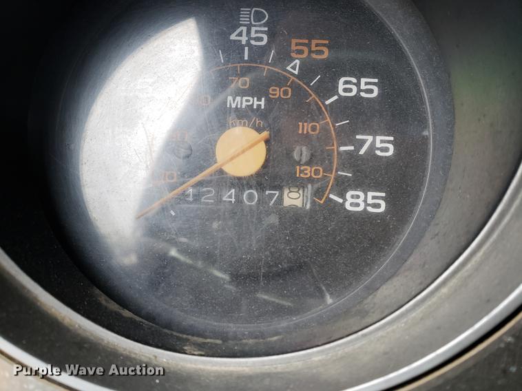 image for item EF9928 1984 GMC C1500 pickup truck