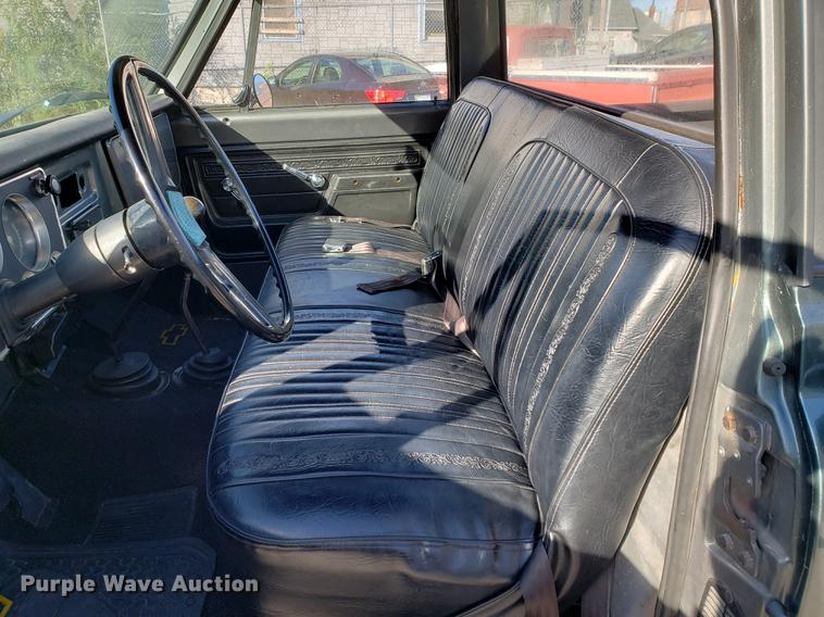 image for item EF9953 1972 Chevrolet K10 pickup truck