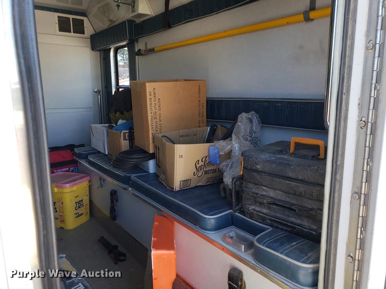 image for item EF9954 1991 Ford Econoline E350 ambulance