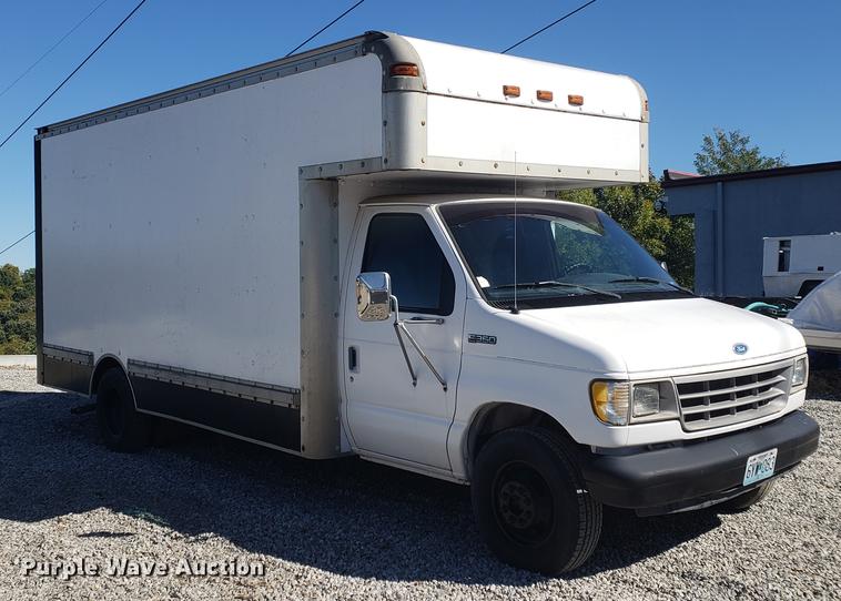 image for item EF9955 1994 Ford Econoline E350 box truck