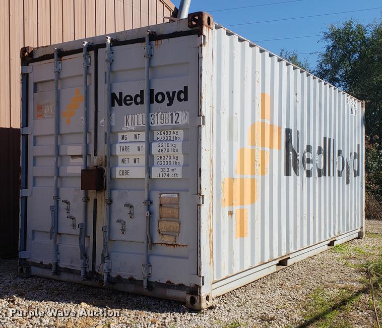 image for item EF9968 Conex container