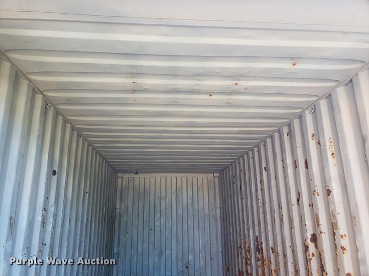image for item EF9968 Conex container