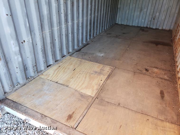 image for item EF9968 Conex container