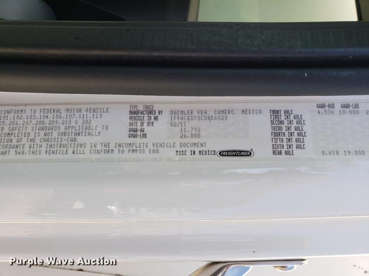 image for item EF9989 2012 Freightliner Business Class M2 refrigerated box truck