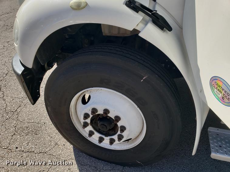 image for item EF9989 2012 Freightliner Business Class M2 refrigerated box truck