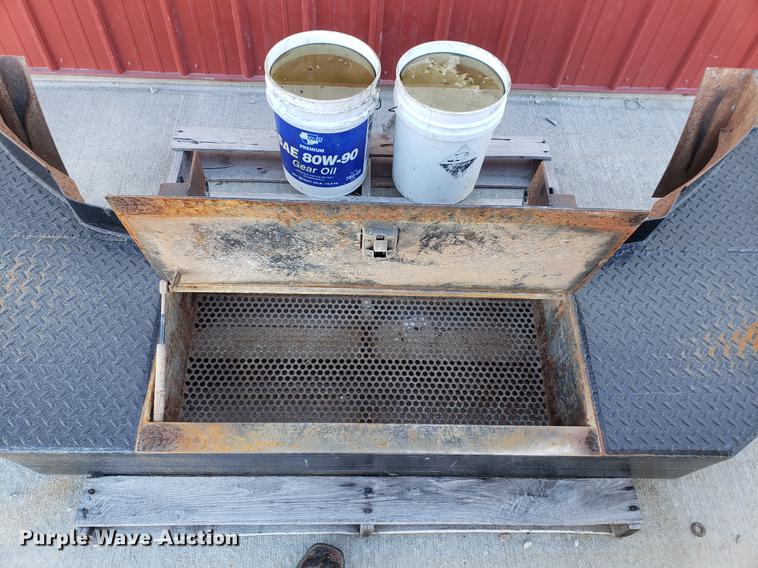 image for item EF9994 2007 Dodge Ram pickup front bumper