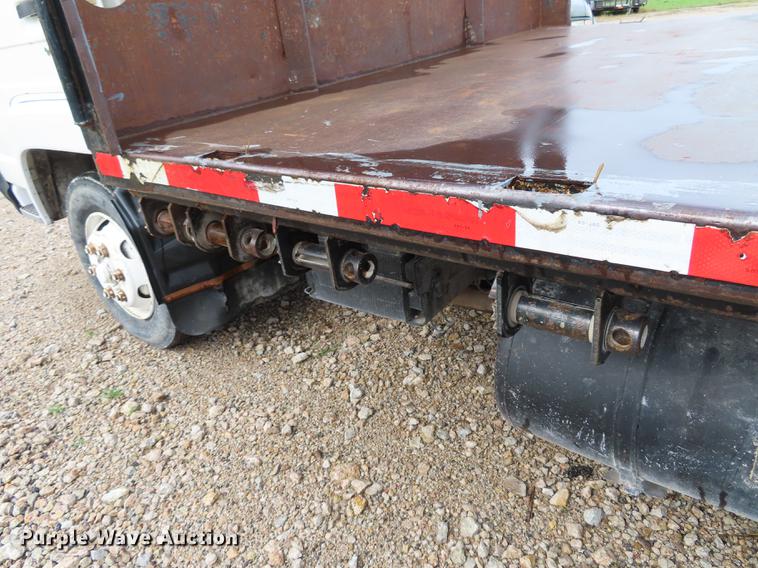 image for item EI9985 1993 Isuzu NPR dump flatbed truck