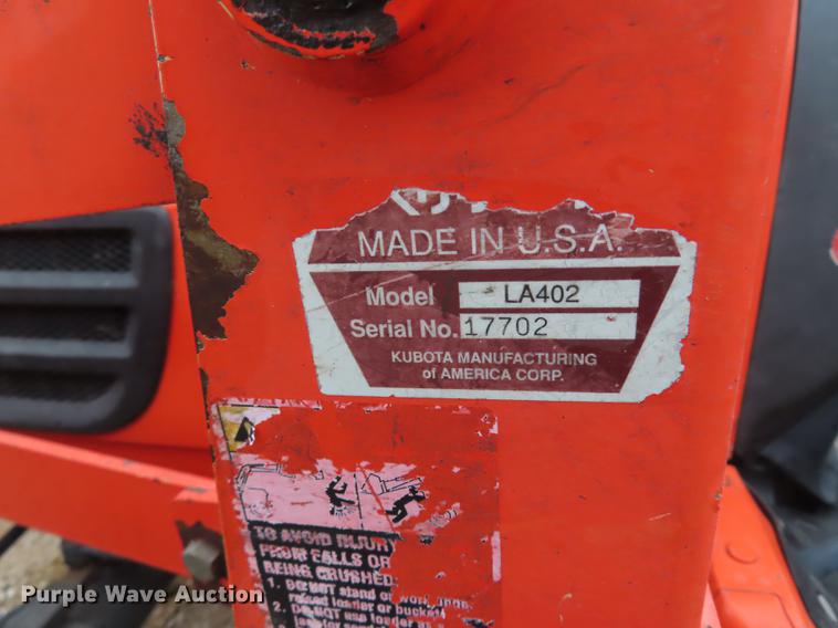 image for item EI9990 Kubota B2910 MFWD tractor