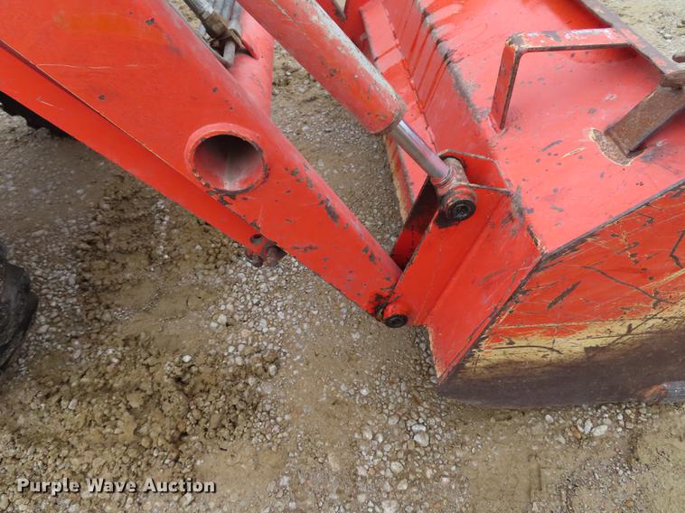 image for item EI9990 Kubota B2910 MFWD tractor