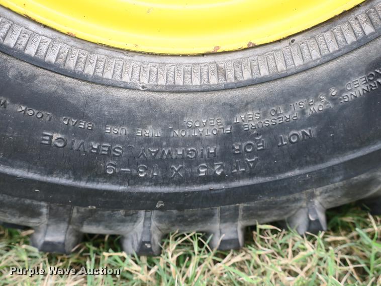 image for item EO9378 John Deere Gator TS utility vehicle