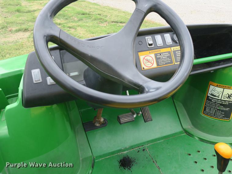 image for item EO9378 John Deere Gator TS utility vehicle