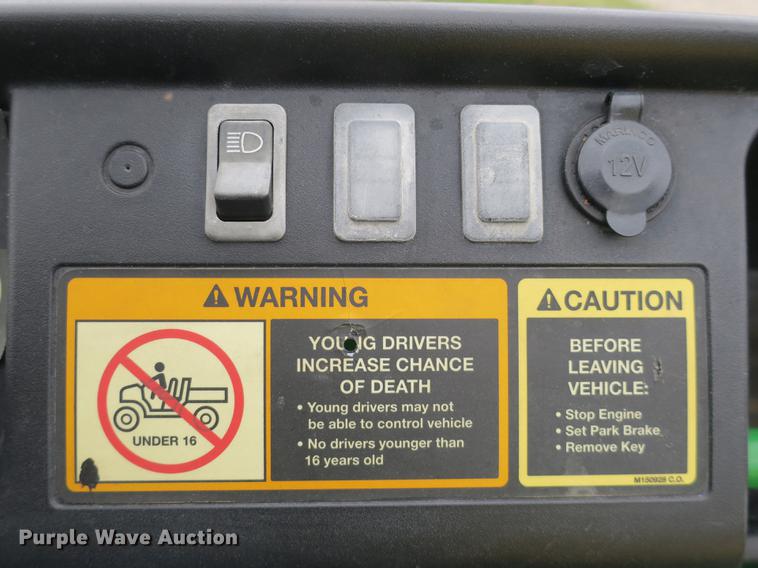 image for item EO9378 John Deere Gator TS utility vehicle