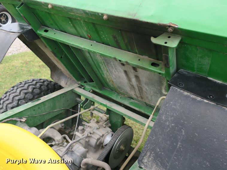 image for item EO9378 John Deere Gator TS utility vehicle