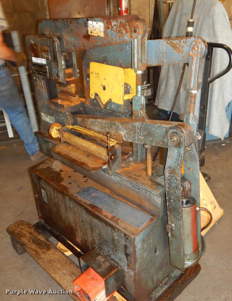 image for item EO9657 Scotchman Ironworker 314C