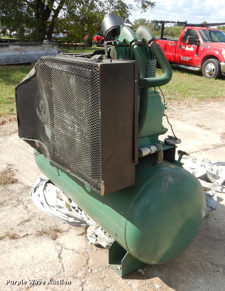 image for item EO9658 Champion air compressor