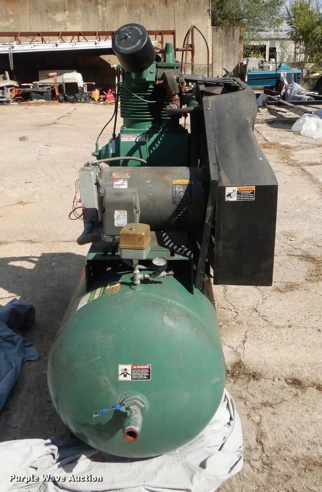 image for item EO9658 Champion air compressor