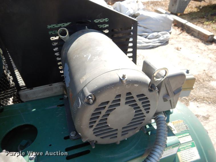 image for item EO9658 Champion air compressor
