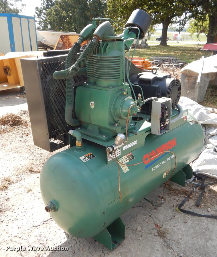 image for item EO9659 Champion HRA-15-12 air compressor