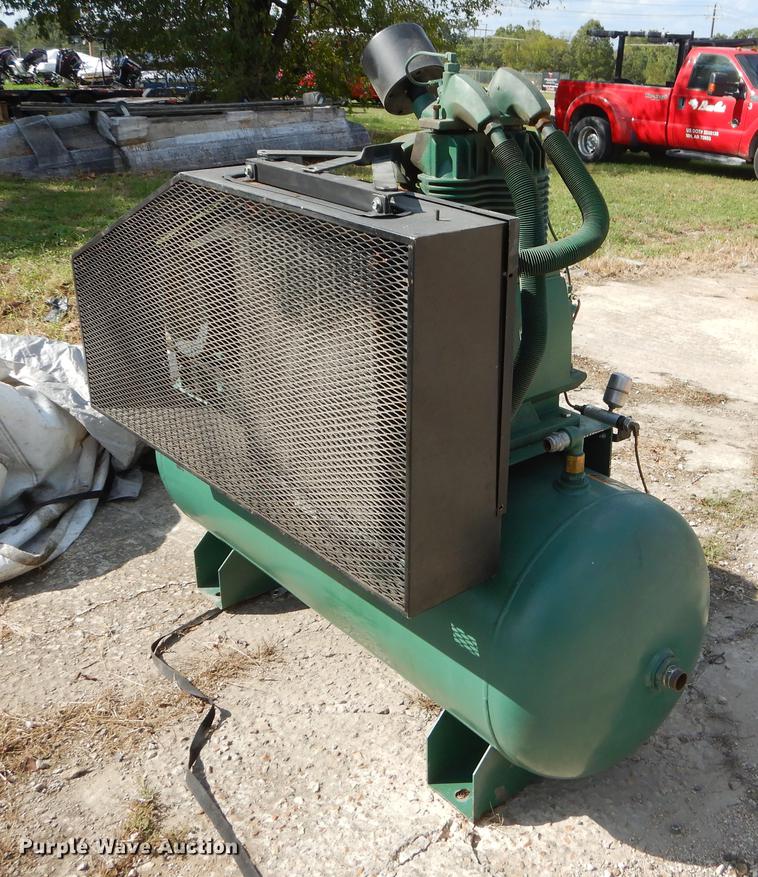 image for item EO9659 Champion HRA-15-12 air compressor