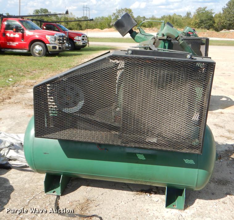 image for item EO9659 Champion HRA-15-12 air compressor