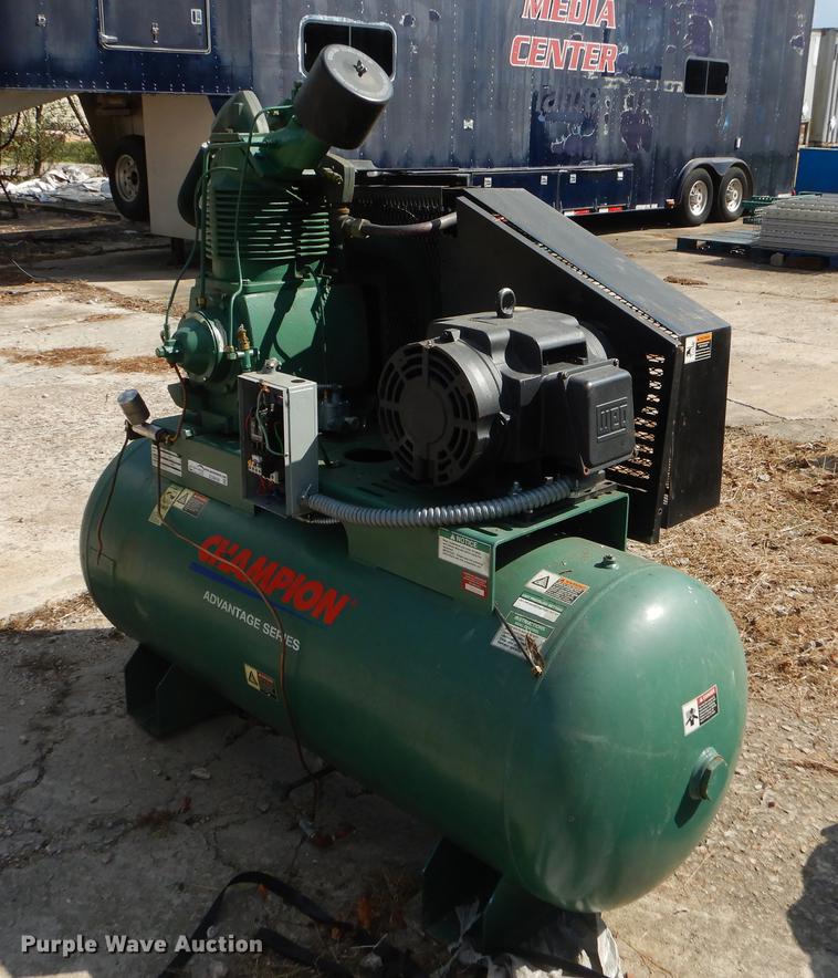 image for item EO9659 Champion HRA-15-12 air compressor
