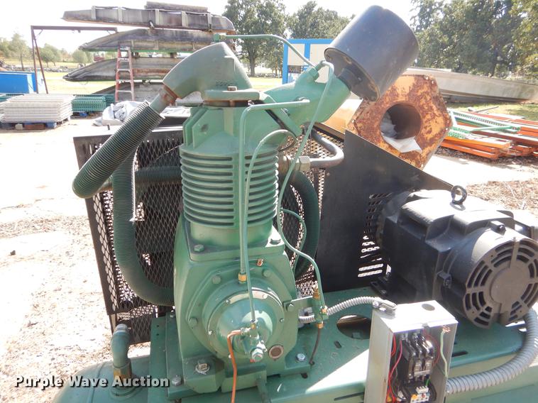 image for item EO9659 Champion HRA-15-12 air compressor