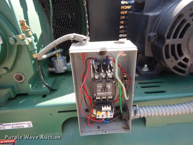 image for item EO9659 Champion HRA-15-12 air compressor