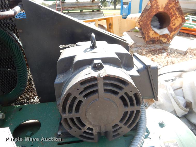 image for item EO9659 Champion HRA-15-12 air compressor