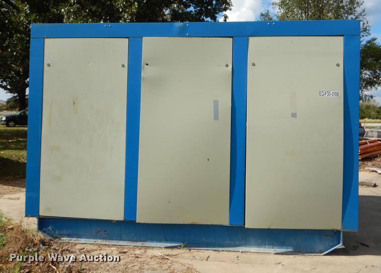 image for item EO9660 Quincy QSI-1500 air compressor