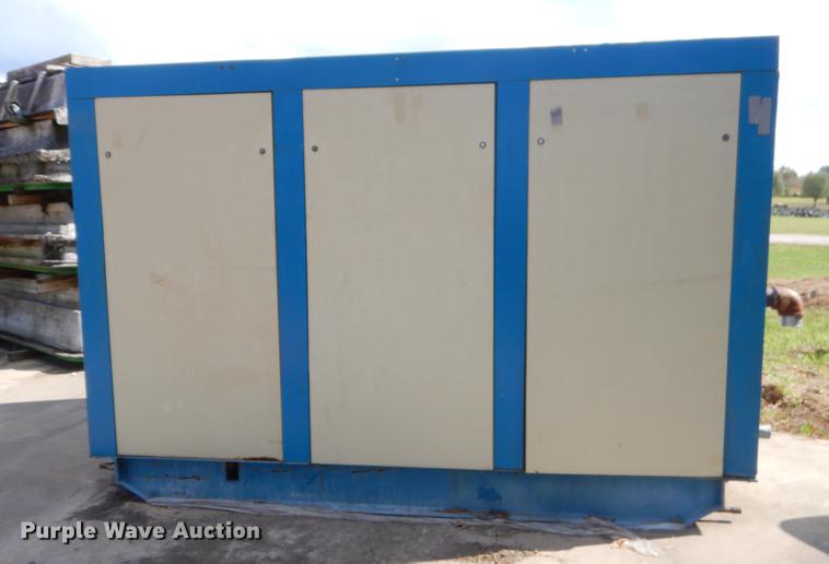 image for item EO9660 Quincy QSI-1500 air compressor