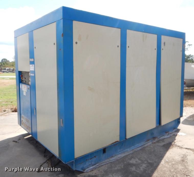 image for item EO9660 Quincy QSI-1500 air compressor