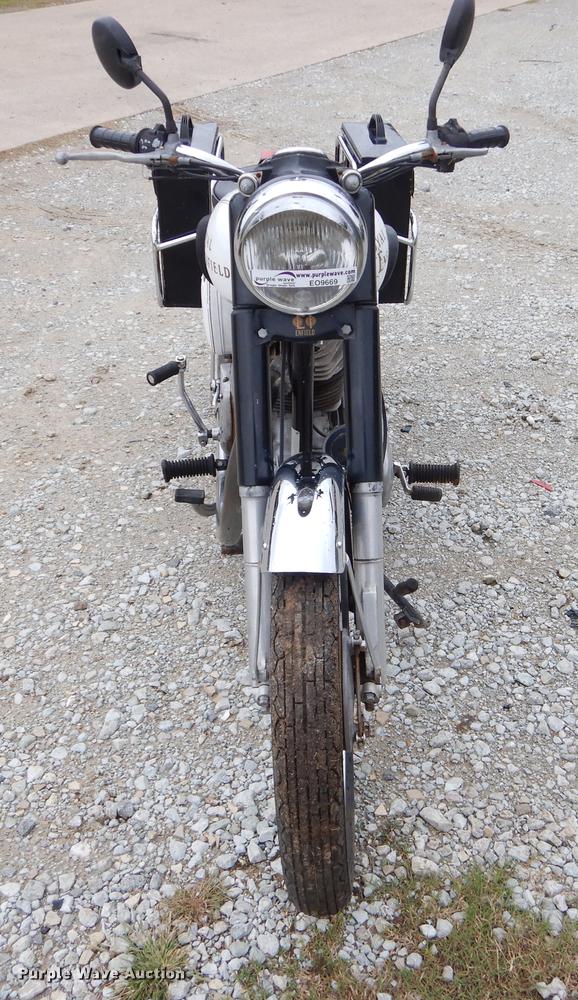 image for item EO9669 2000 Royal Enfield Bullet motorcycle