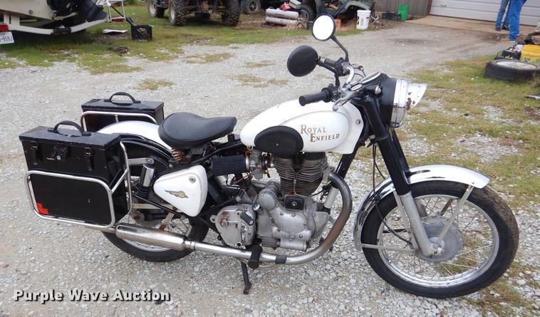 image for item EO9669 2000 Royal Enfield Bullet motorcycle