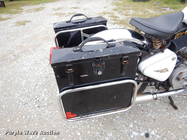 image for item EO9669 2000 Royal Enfield Bullet motorcycle