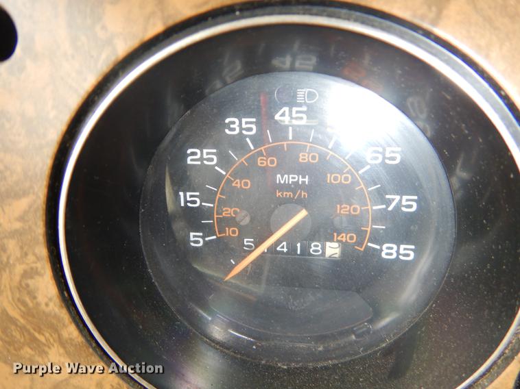 image for item EO9670 1983 Chevrolet G30 RV