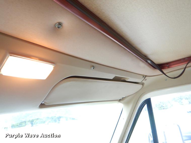 image for item EO9670 1983 Chevrolet G30 RV