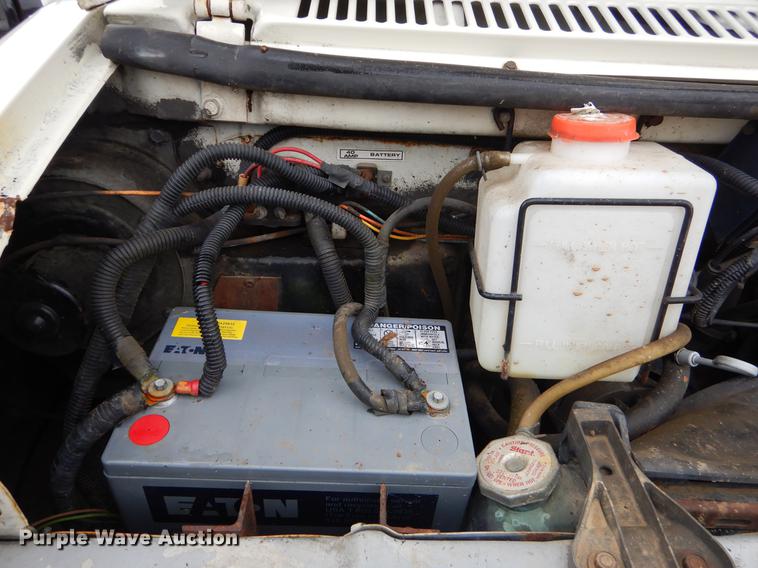 image for item EO9670 1983 Chevrolet G30 RV